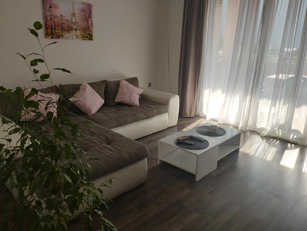 Pocanic'S Apartment كوتور المظهر الخارجي الصورة